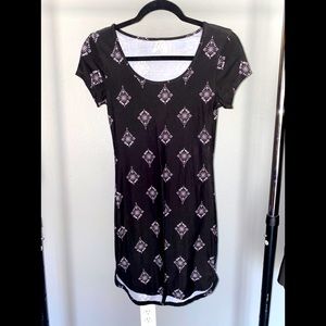 Black and white mudd dress